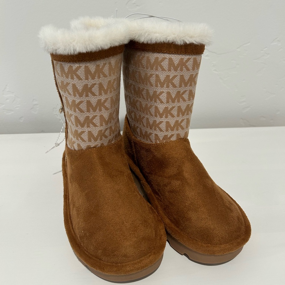 NWT Michael Kors Kids' Brown Boots with Fur